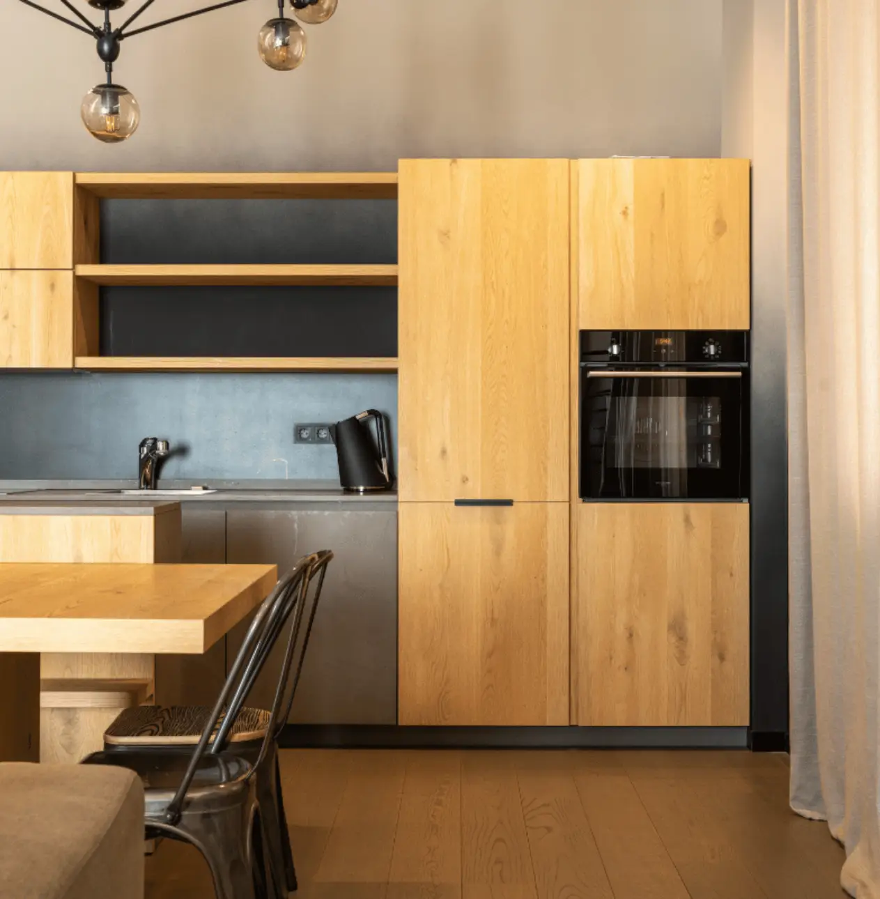 perfect-grain-match-cabinet-doors